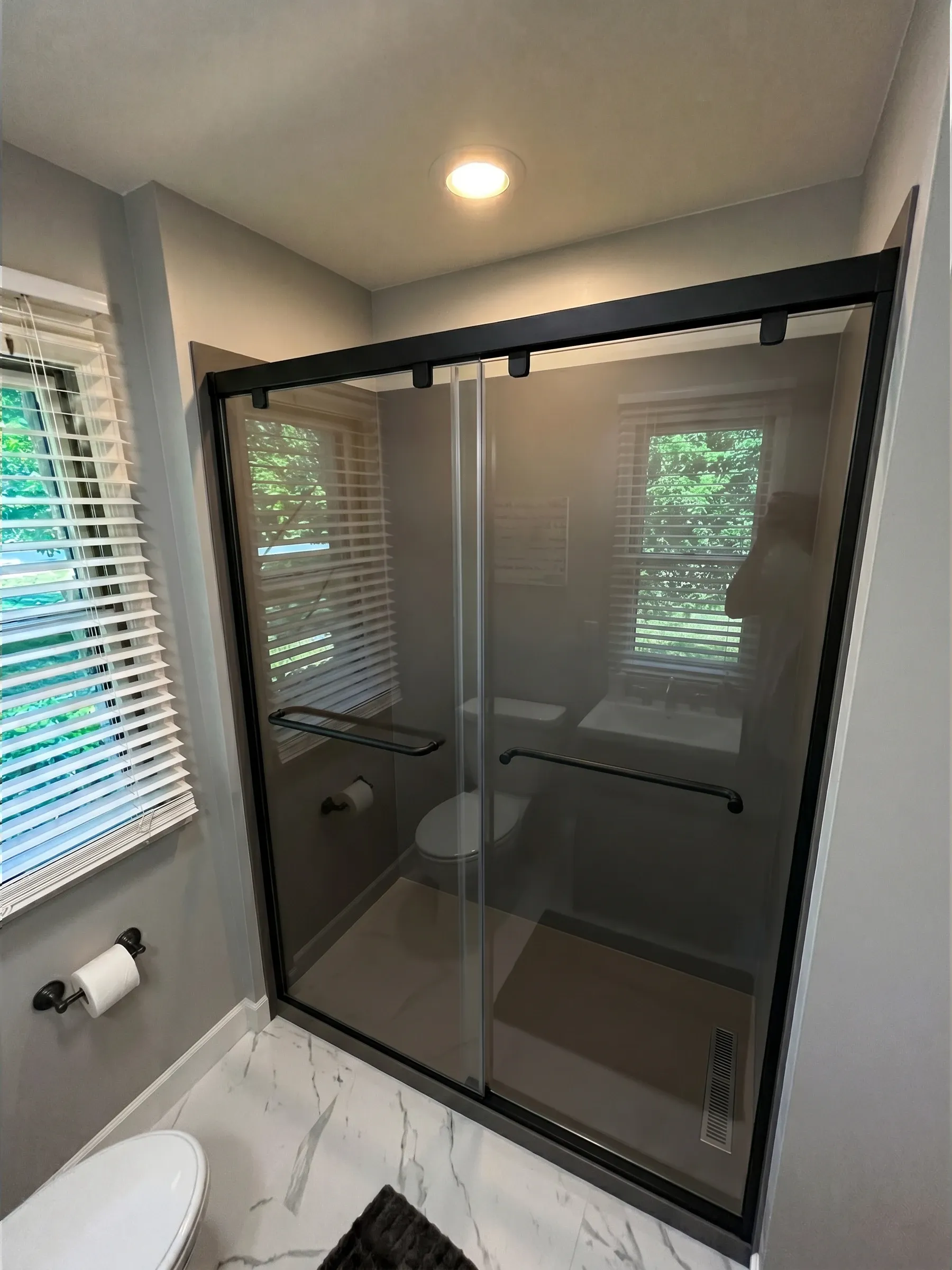 Mona | Sliding Shower Door | Matte Black