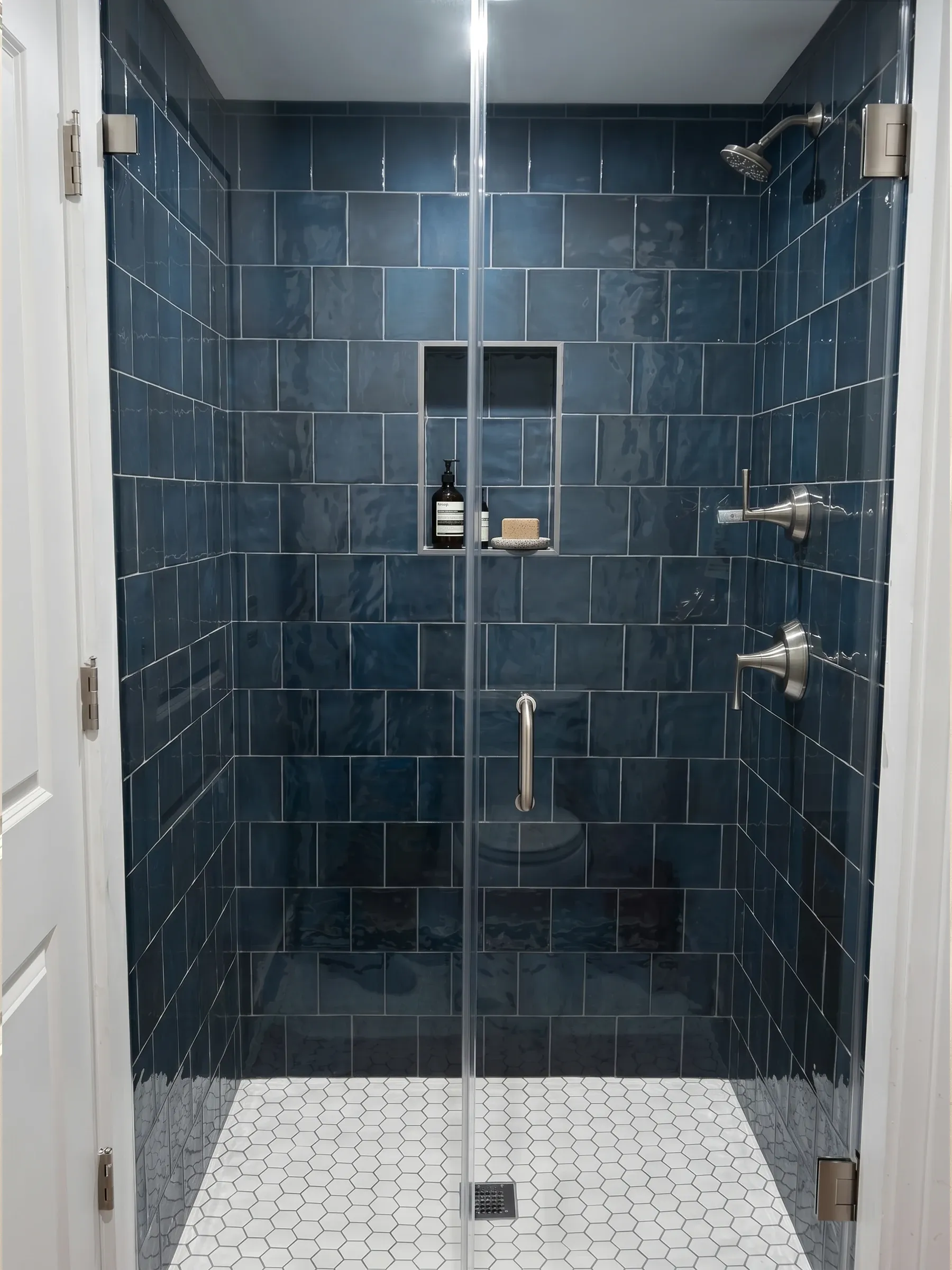 Prima | Wide Shower Door | Chrome