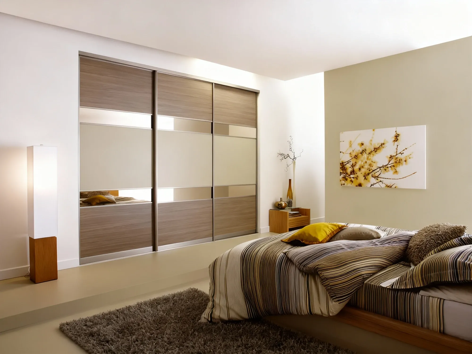 Mirrors For Closets, Armoires & Doors_Gluing Acrylic Mirrors On Closet Doors_01.webp