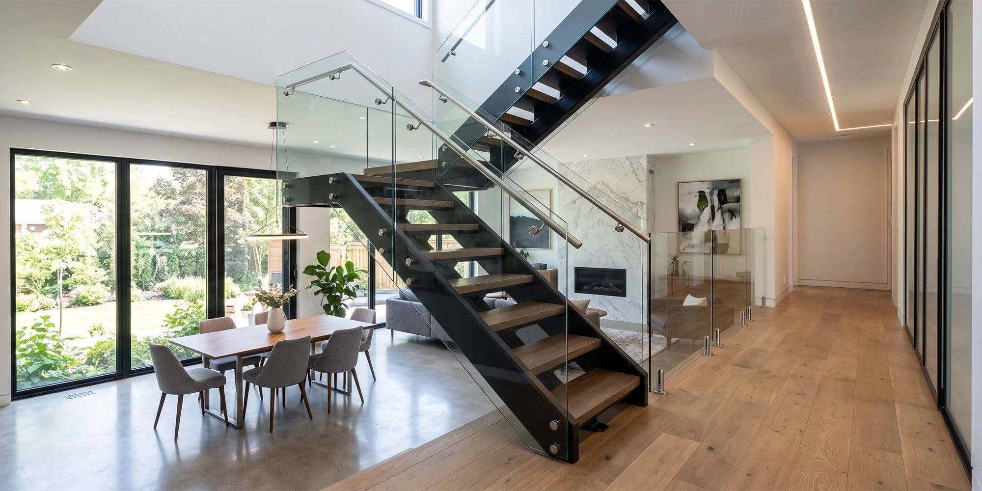 Custom architectural glass available for Clearwater homes and businesses